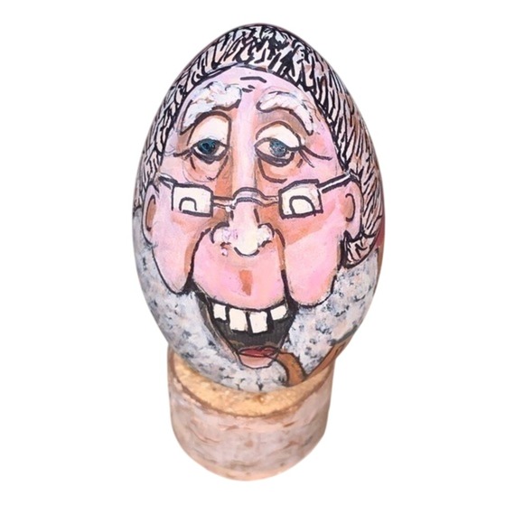 Hand-Painted Cartoon Face Egg Art‎ - Picture 1 of 1